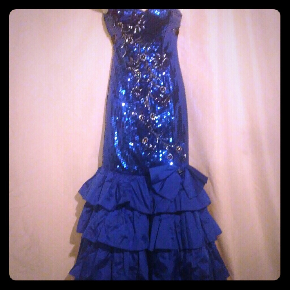 Alyce Designs Formal dress