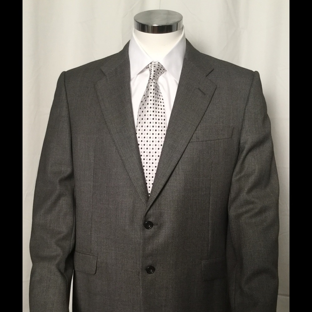 SOLD-Hickey Freeman Men Gray 100% Wool Suit 44 Reg