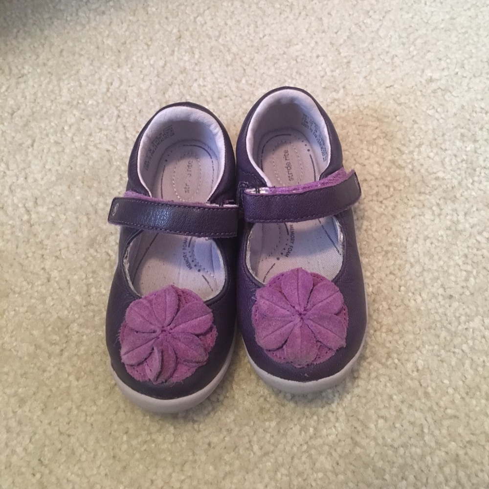 Purple leather stride rite 7.5wide