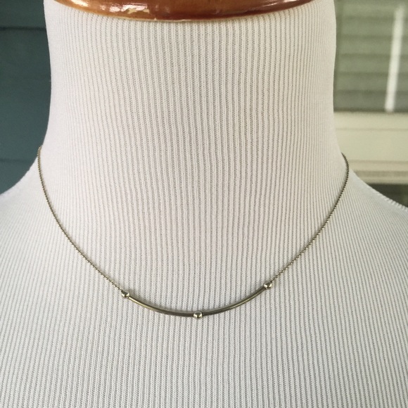 Jewelry - Simple Classy!  Silvertn Bead & Tube Necklace