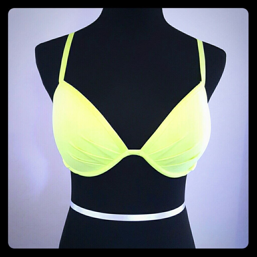 Victoria's Secret Push-up Strappy Bikini Top