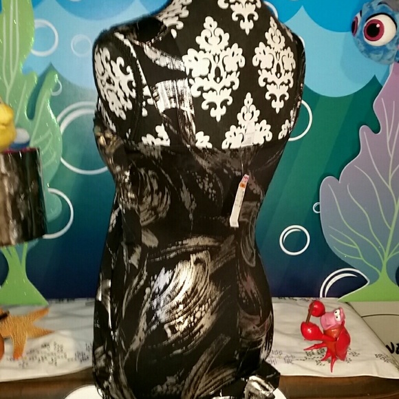 NWT Taboo body con drape silver& blk evening dress - Picture 6 of 8