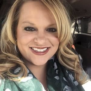 Meet your Posher, Angie