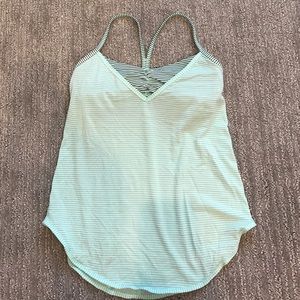 Lululemon top