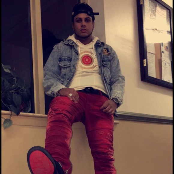 Meet your Posher, Richard - Picture 1 of 1