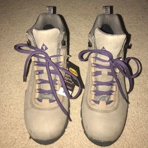 BRAND NEW Vasque Hiking Boots