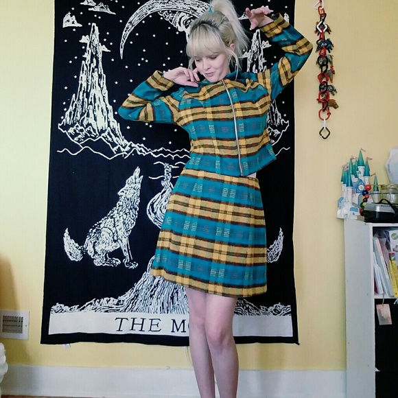 70's Plaid Skirt and Jacket Suit - Picture 2 of 8