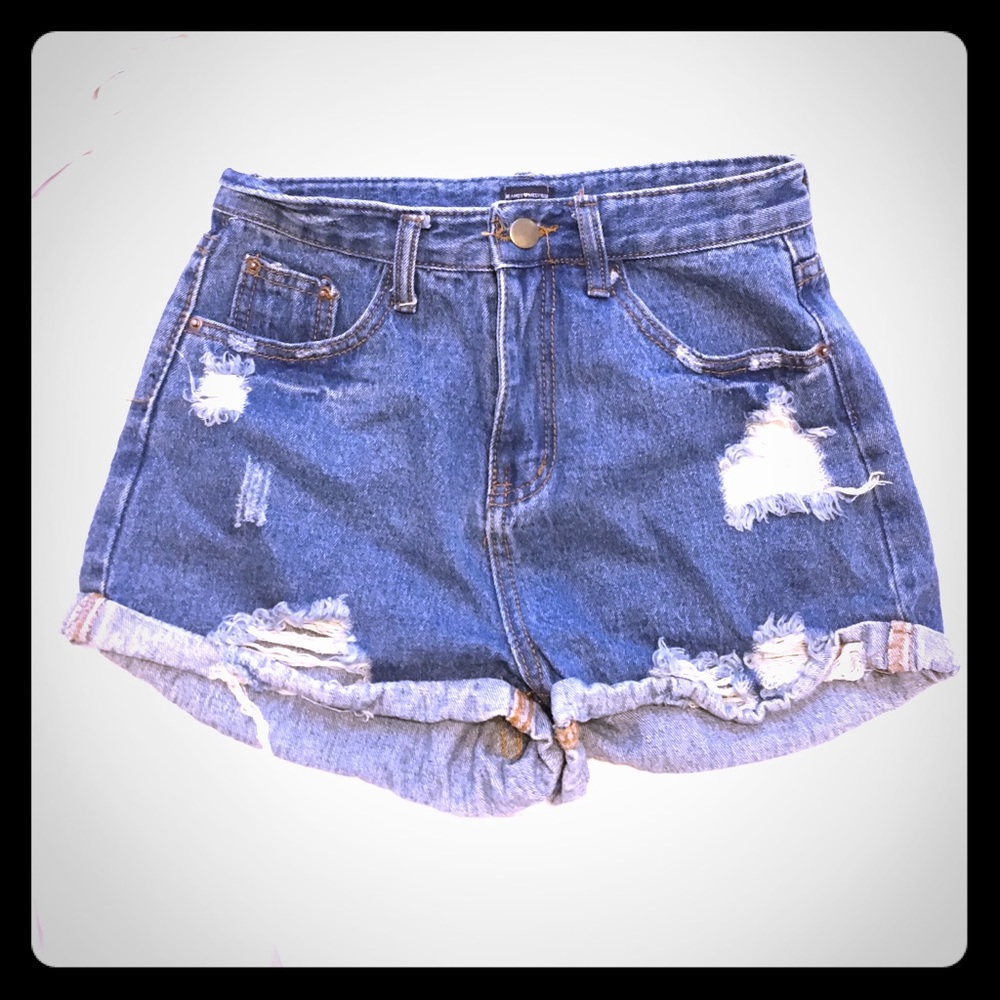 Brandy Melville HW Shorts