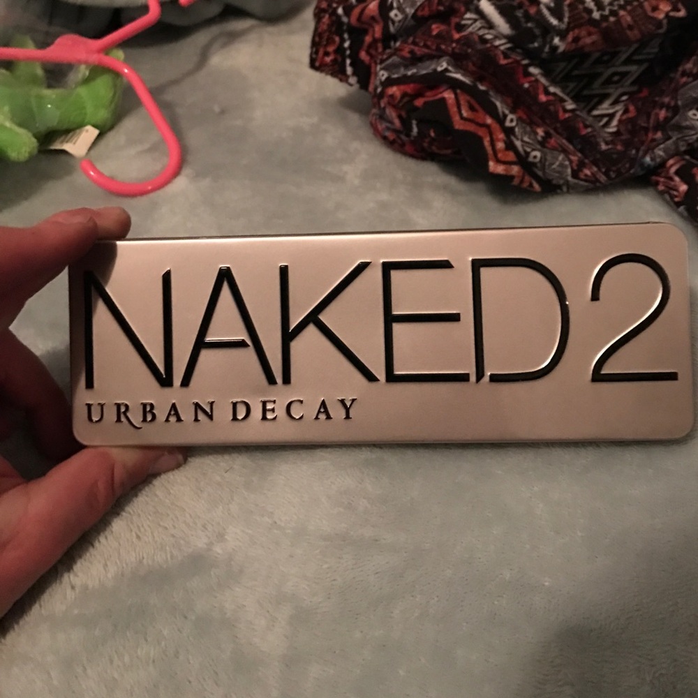 Urban Decay Naked 2