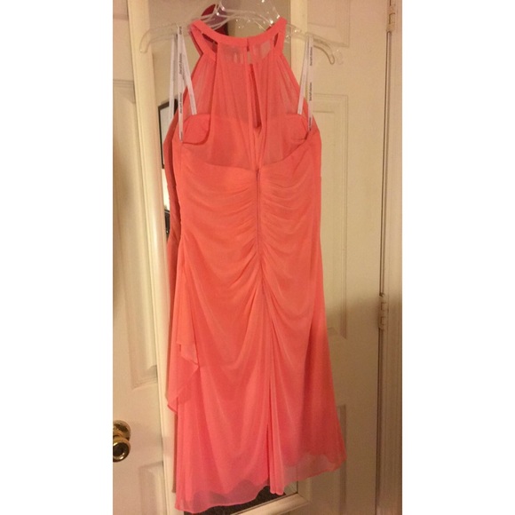 Beautiful coral dress - Picture 2 of 2