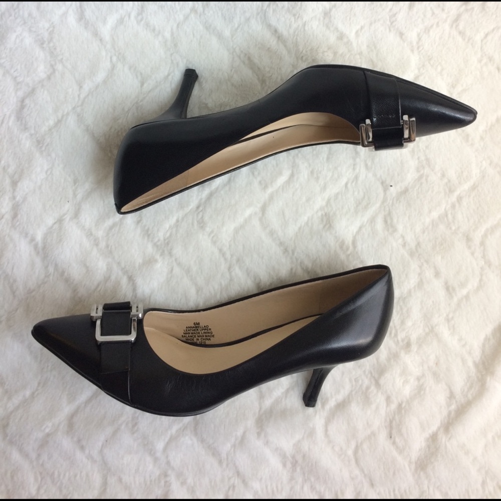 Nine West Professional Dress Buckle Pointed Heels