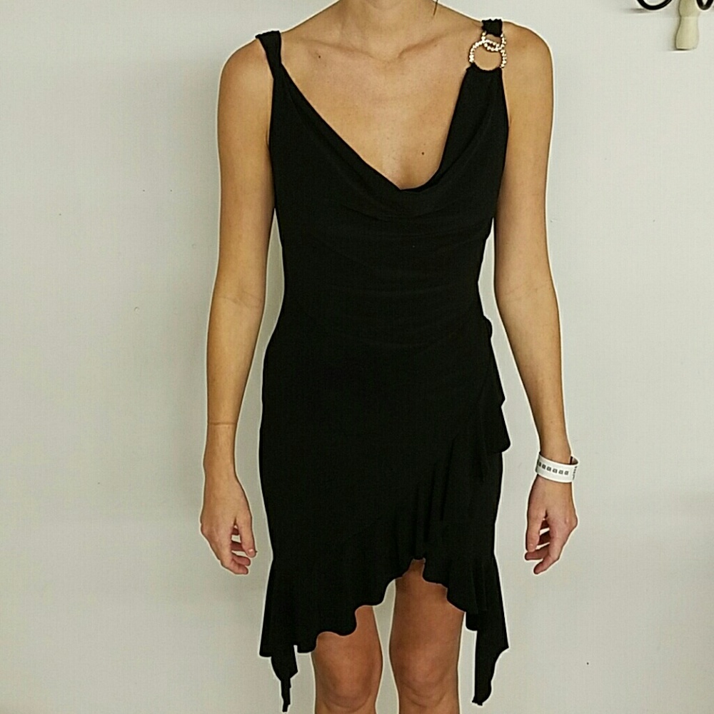 Little sassy black dress