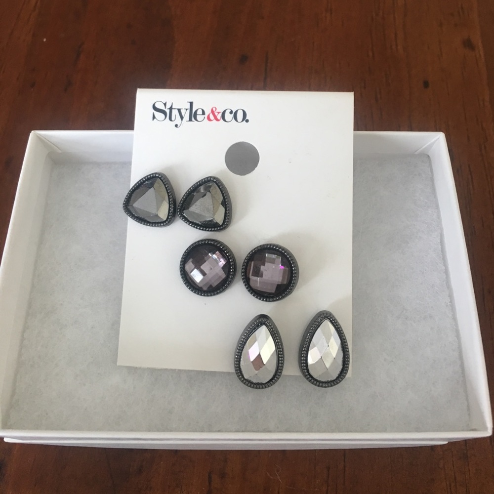 Set of three earrings brand new, never worn