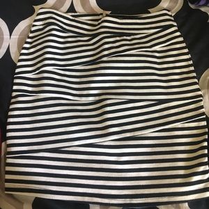 Striped pencil skirt