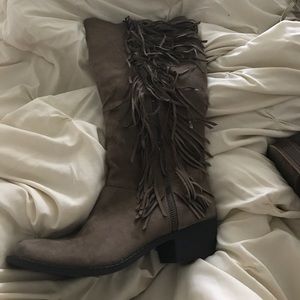 Fringe suede boots