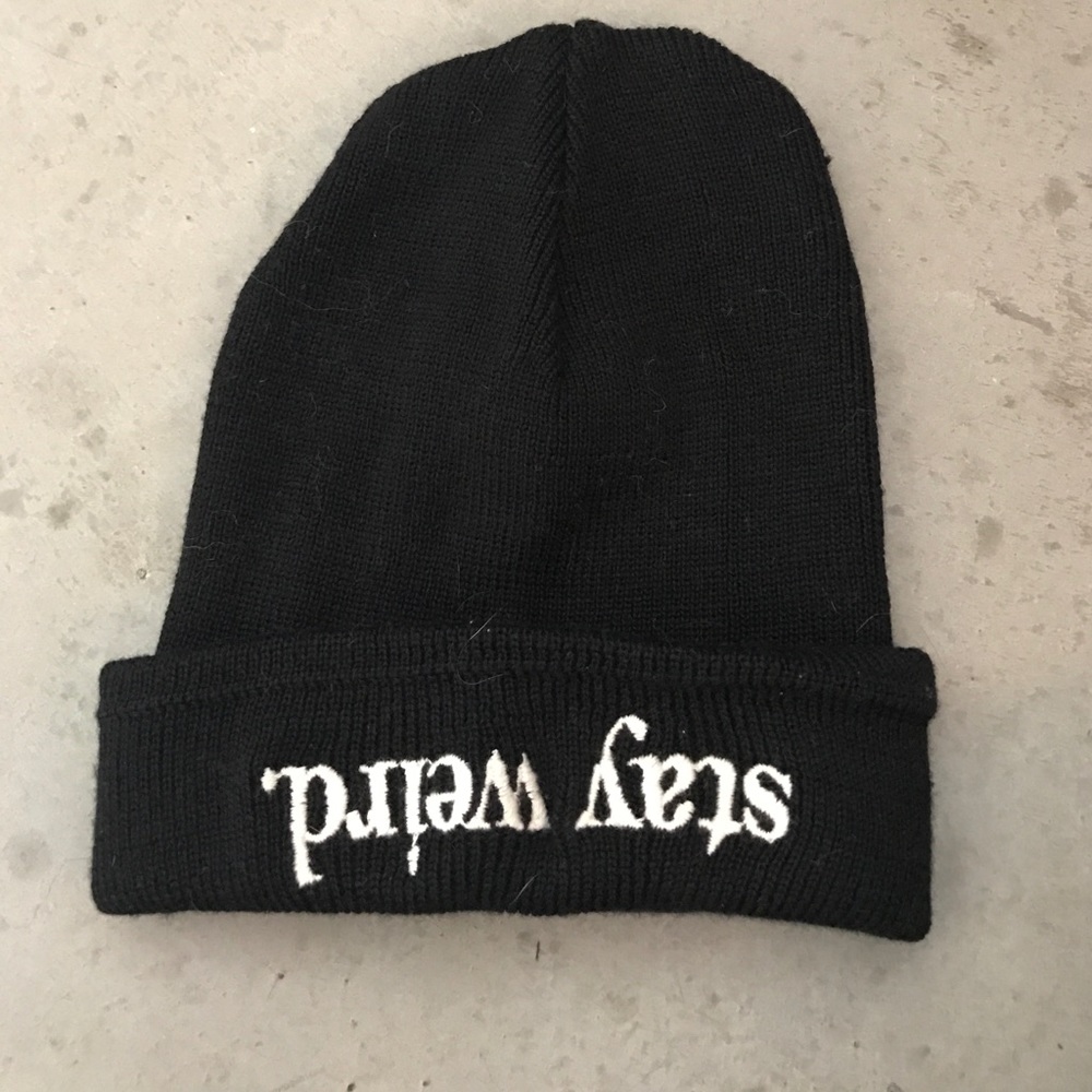 Brandy Melville "stay weird" beanie