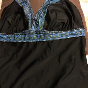 Athleta Tankini top