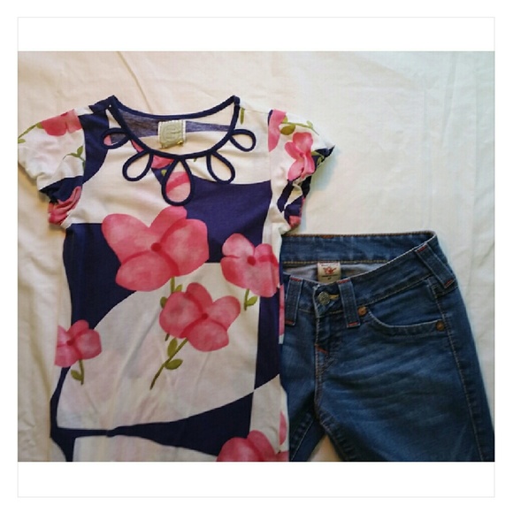 True Religion Bootcut Becky Jeans - Picture 4 of 5