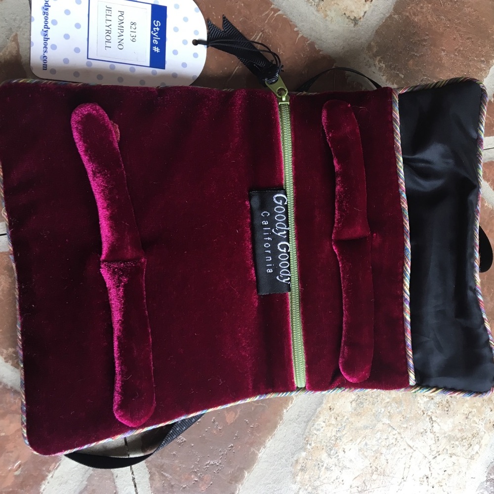 Travel case - Picture 2 of 4