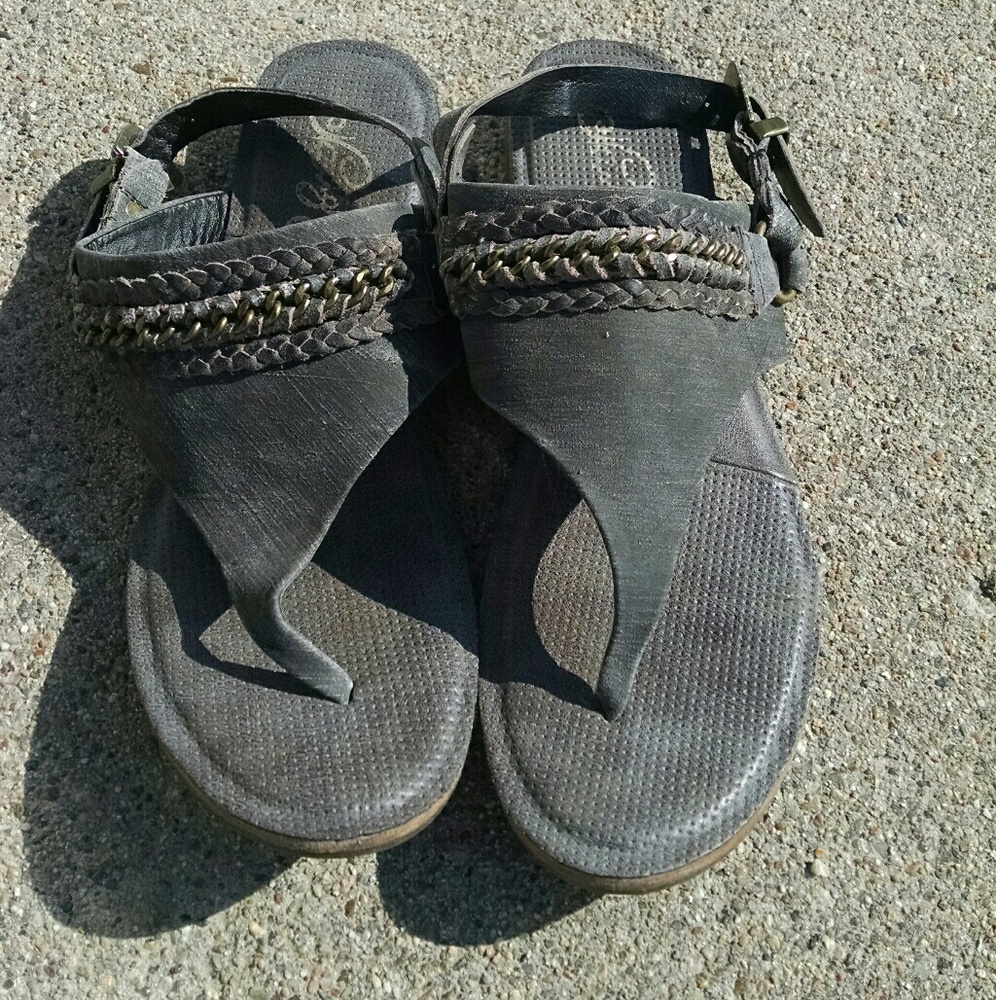 Naughty Monkey sandals