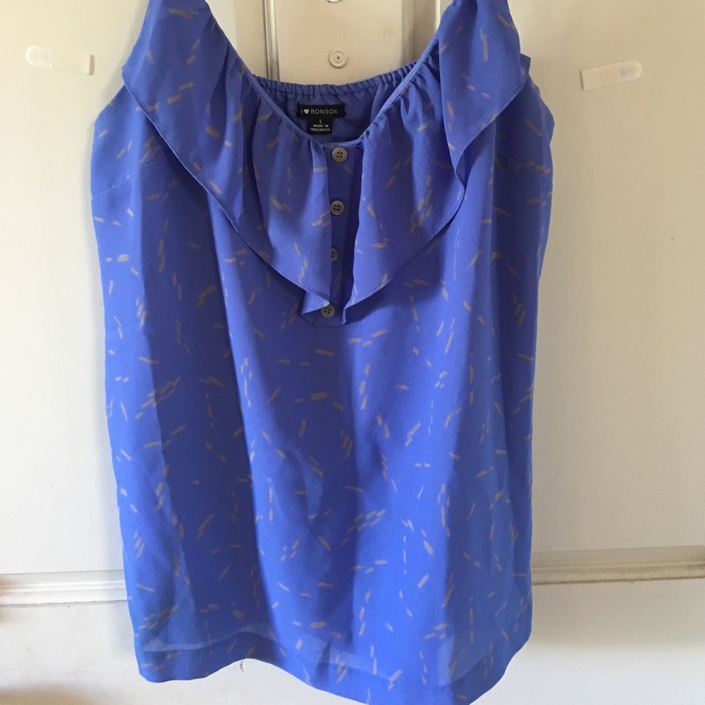 Adorable Blue Tank. Size L