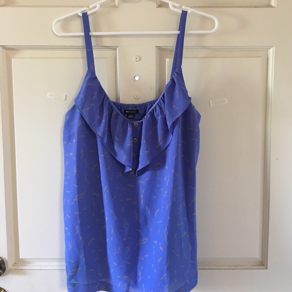 Adorable Blue Tank. Size L - Picture 2 of 4