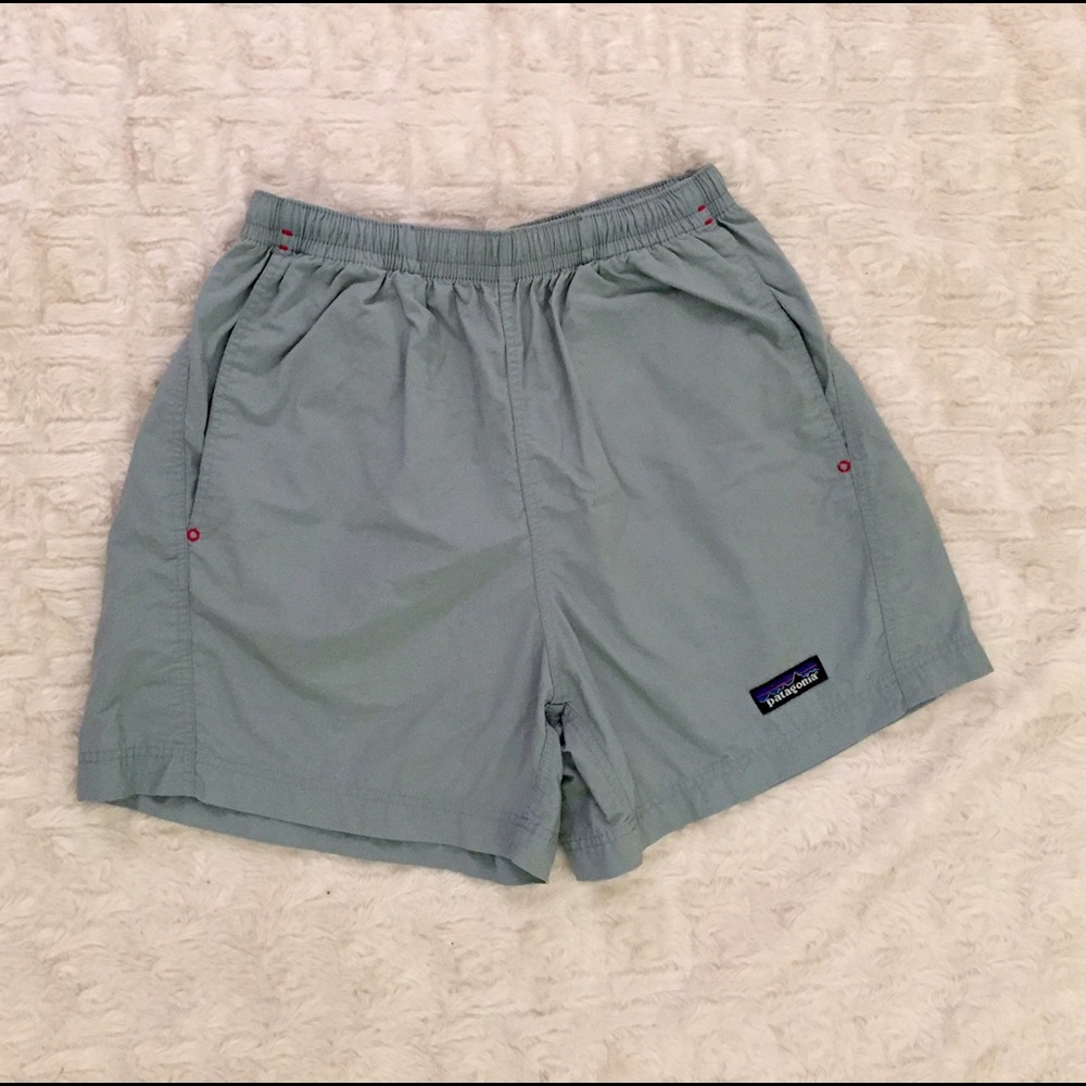 ⭐️FINAL SALE⬇️Women's Patagonia Baggies!!!!!🎉