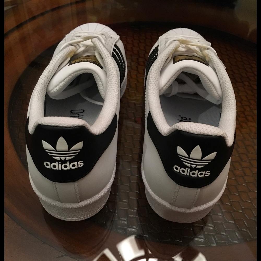 💥Adidas Originals Superstar Boy's GS Shoes💥 - Picture 8 of 8
