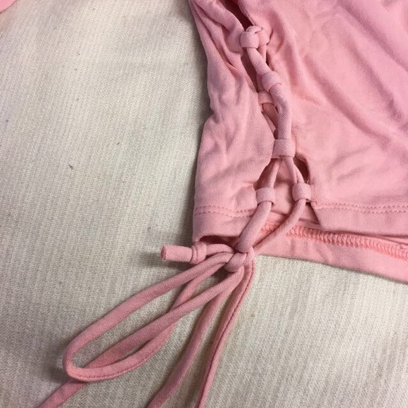 NWOT Ballet pink side laced crop top - Picture 2 of 4