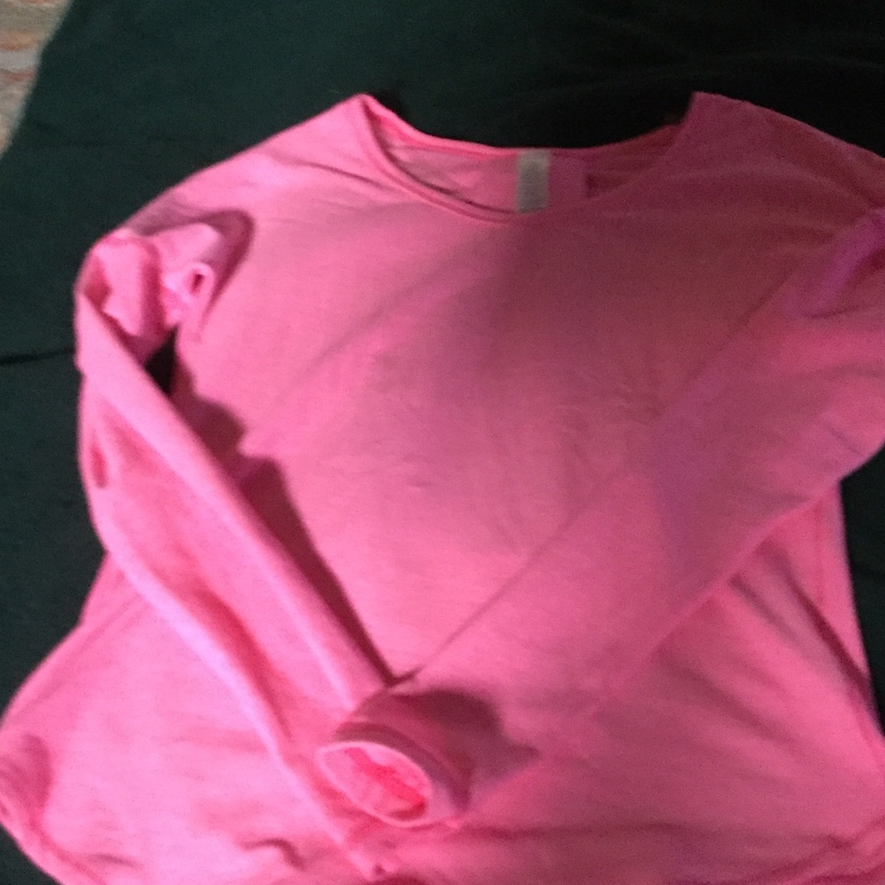Lvivva fitness shirt size 10