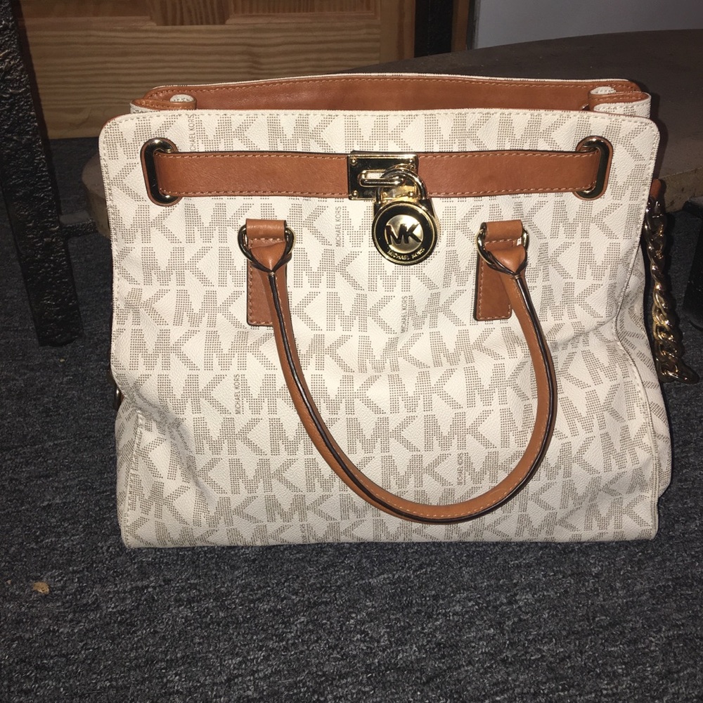 Micheal Kors Hamilton Tote White