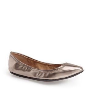 🆕LISTING BCBG Bronze Flats #64,65
