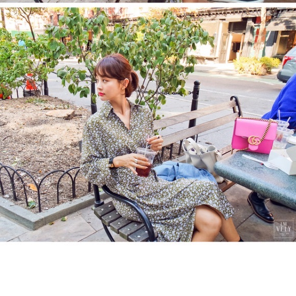 Long dress - Picture 3 of 5