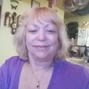 Meet your Posher, Beverly