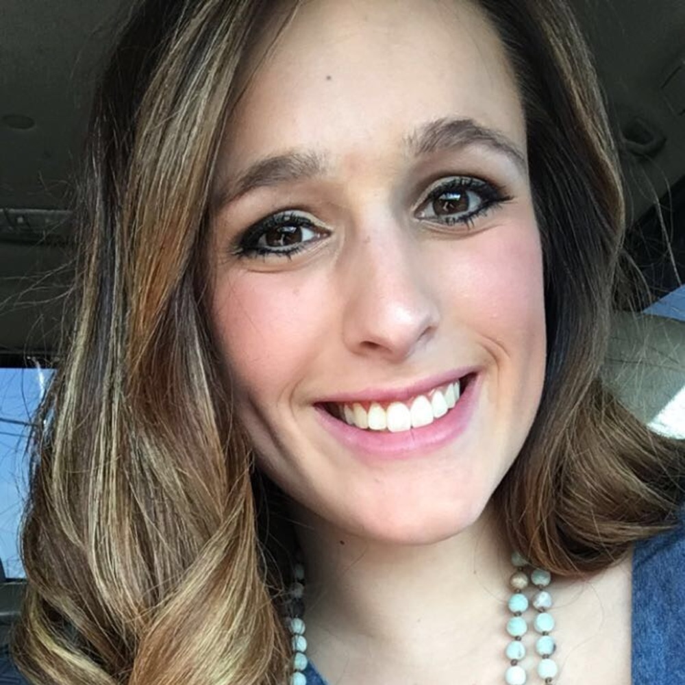 Meet your Posher, Abbi