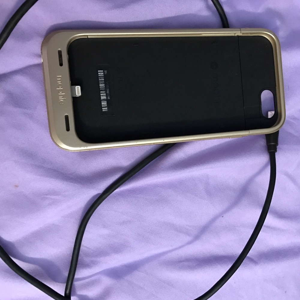 Iphone 6/6s used mophie charging case