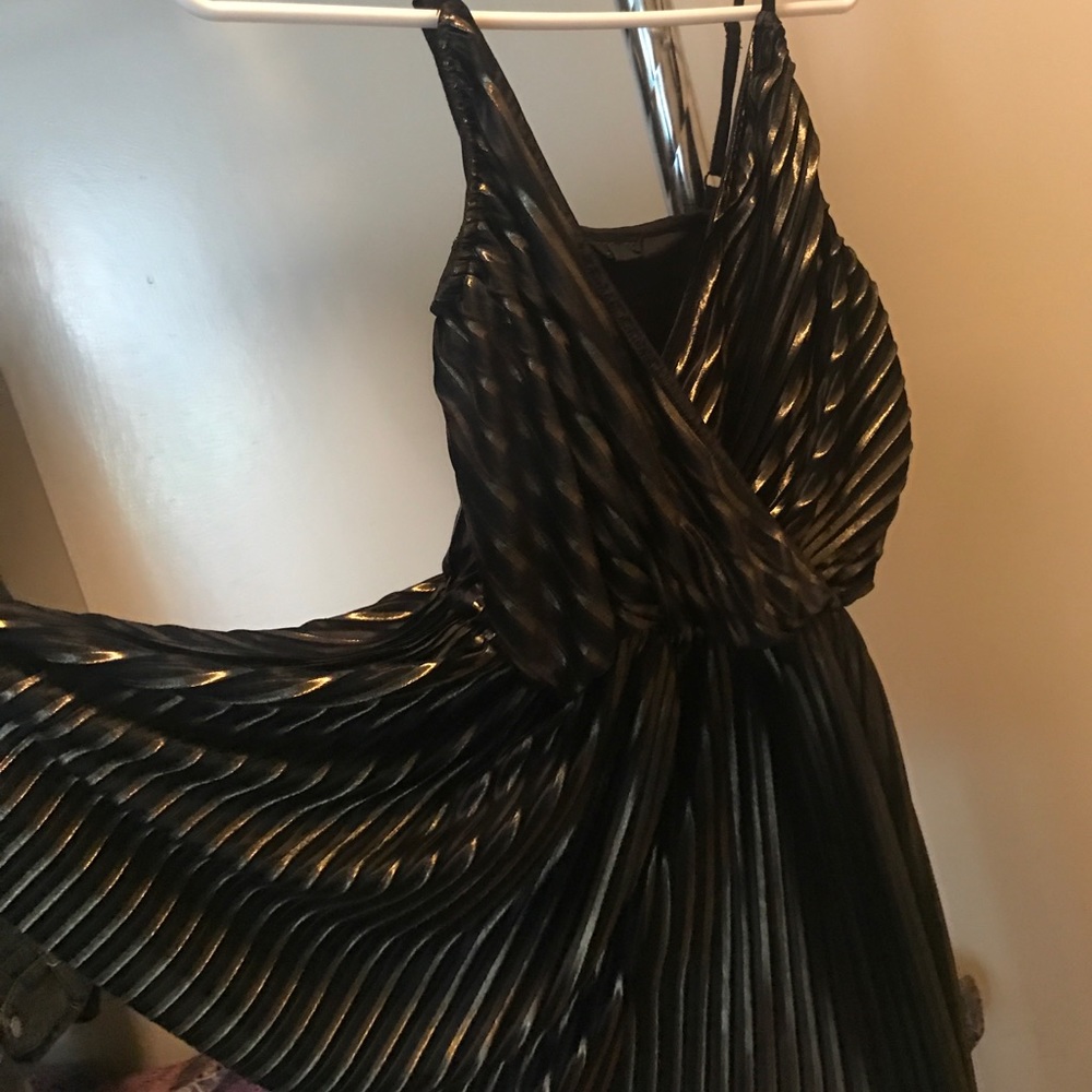 Metallic Romper - Picture 4 of 4