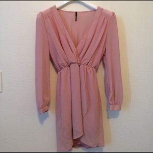 ⚡️FLASH SALE⚡️NWOT Pink Lulu's Chiffon Mini Dress