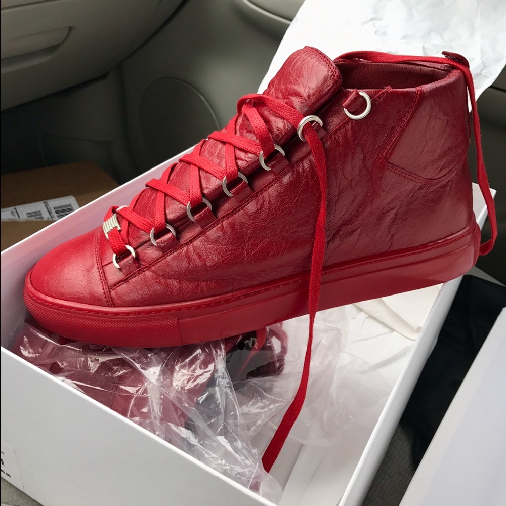 Meet your Posher, Carlton