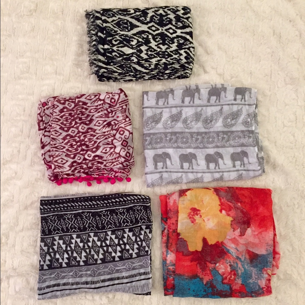 PRICE DROP⬇️5 Scarf Bundle!!!!!