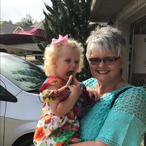 Meet your Posher, Donna