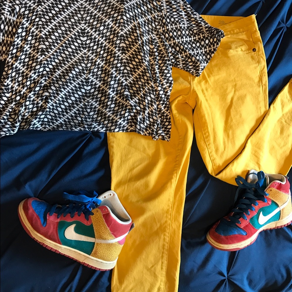 Yellow jeans