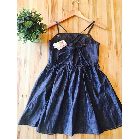 Belle Du Jour Dress!👗✨ - Picture 3 of 4