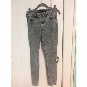 Express jeans!