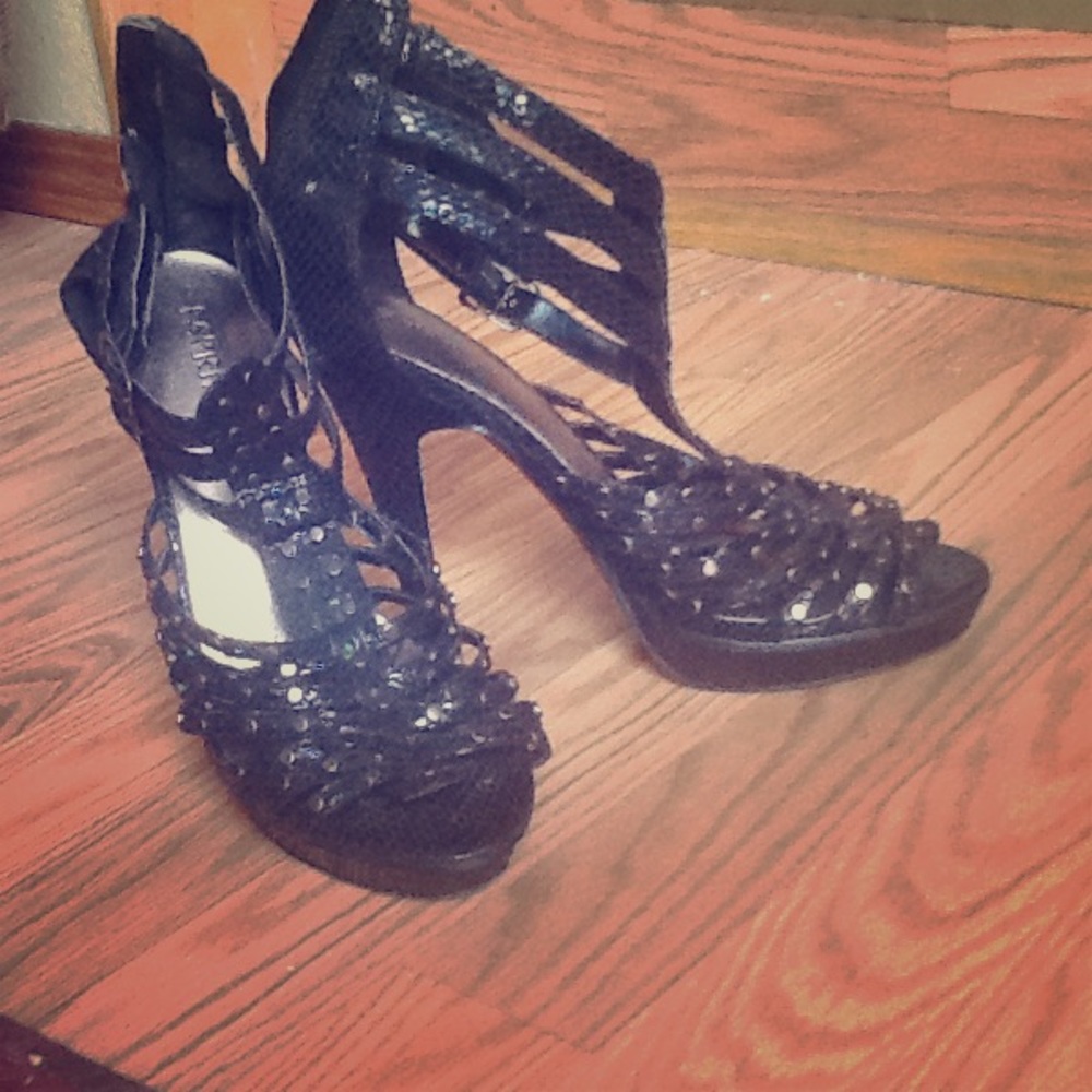 Paprika Heels