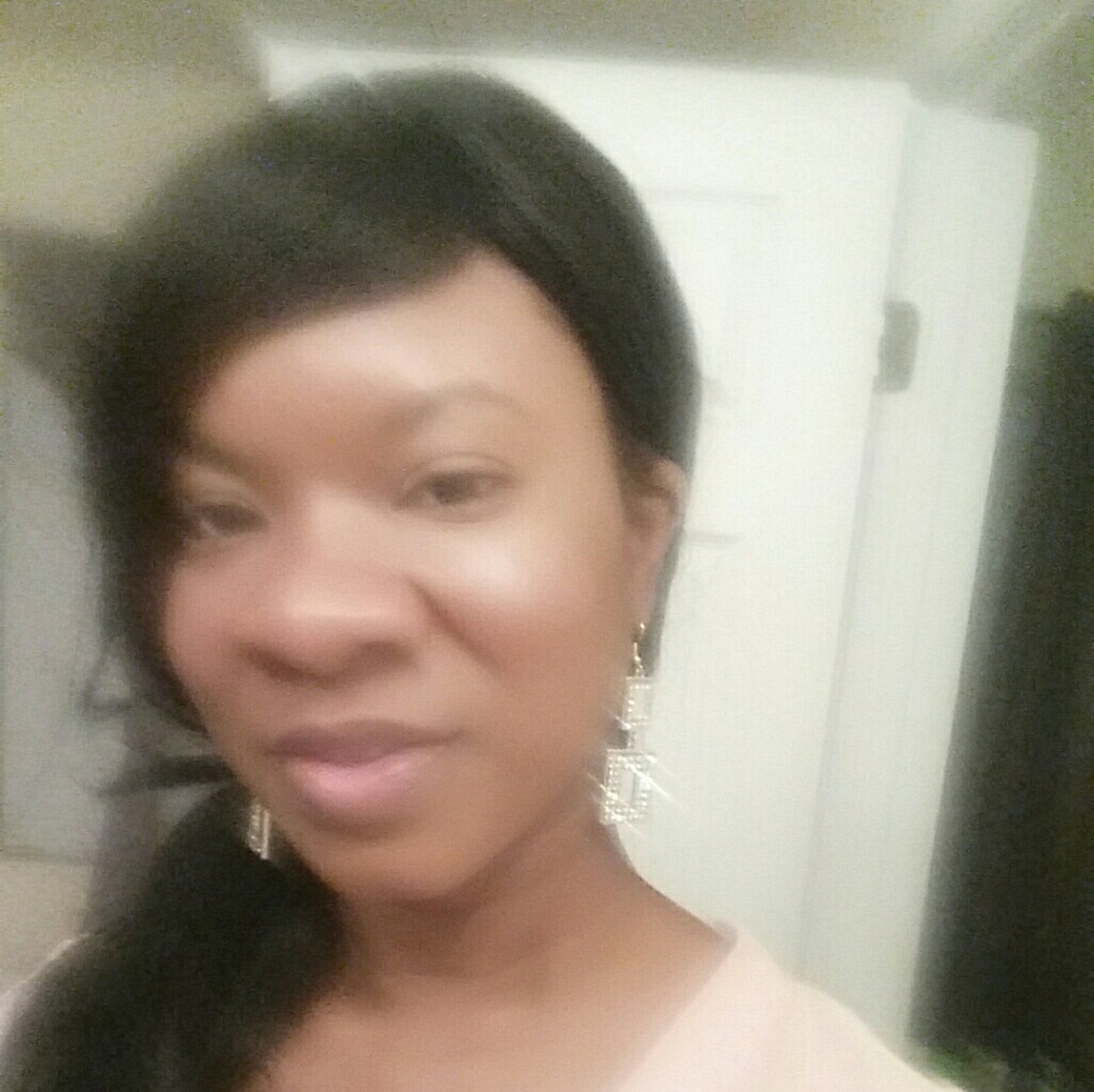 Meet your Posher, Angela