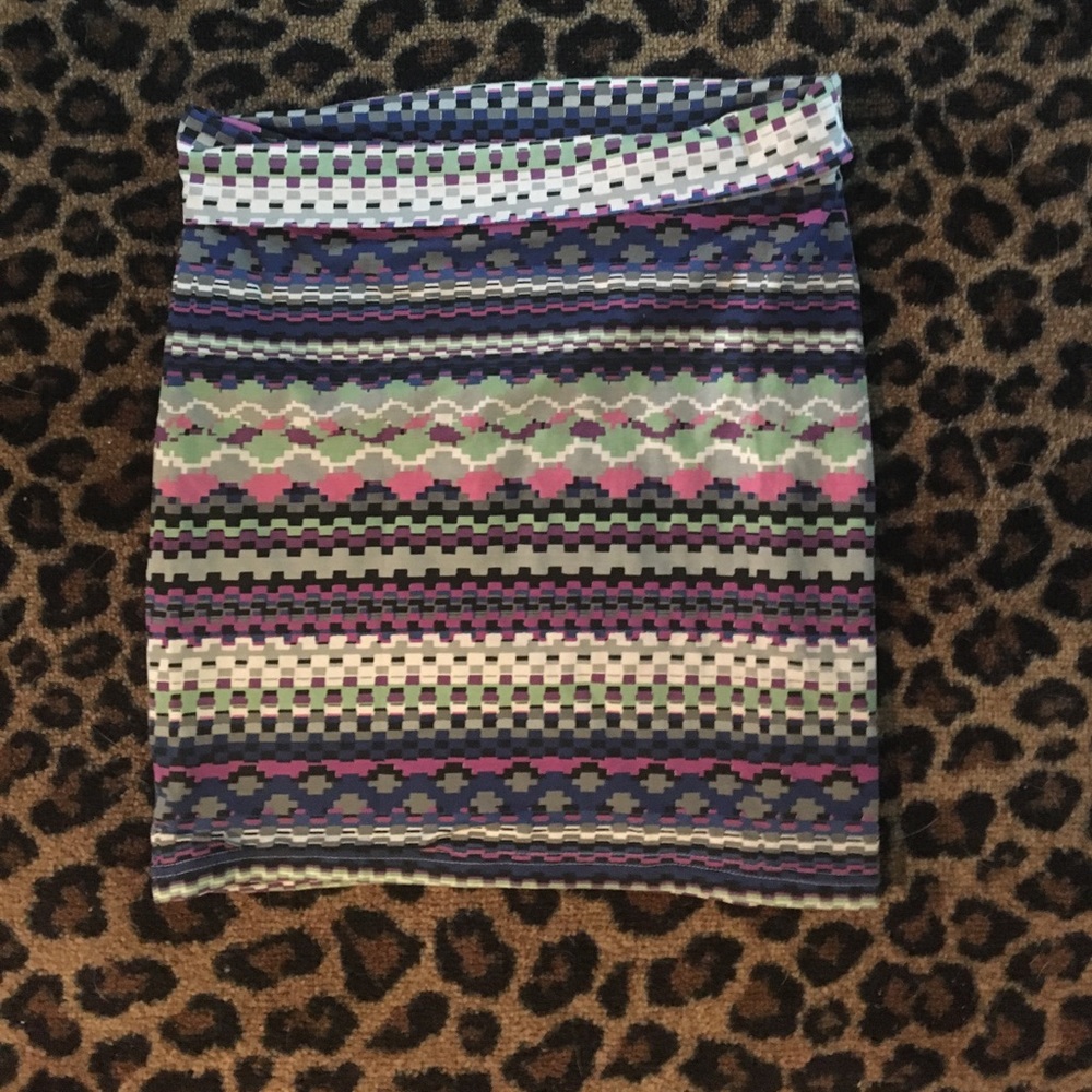 NWOT forever 21 geo pattern skirt M