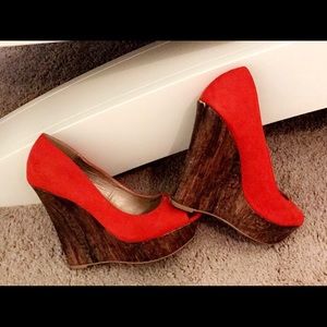 SOLD Charlotte Russe Orange Wedges size 6