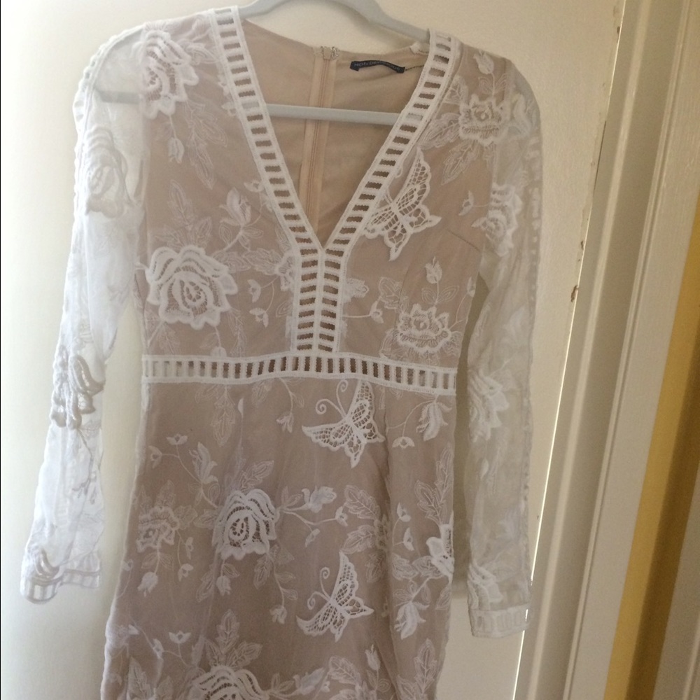 Long sleeve lace mini dress