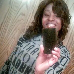 Meet your Posher, Brittney